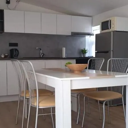 Jasa Apartment