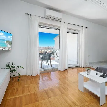 Apartment Jasa *
